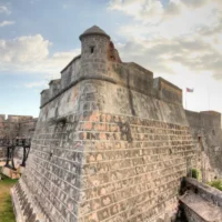 depositphotos_29948247-stock-photo-santiago-de-cuba (1) 