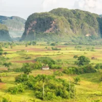 depositphotos_45552385-stock-photo-view-of-the-vinales-valley 